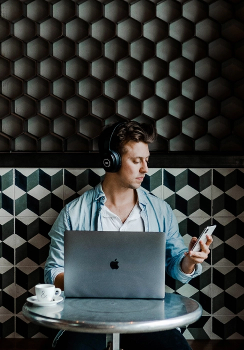 Person using Native App