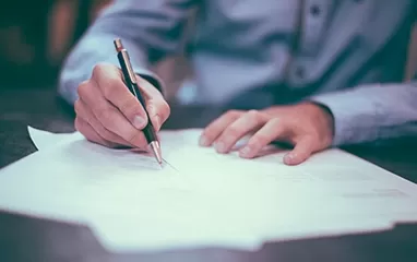 Thumbnail - Smart contract development guide